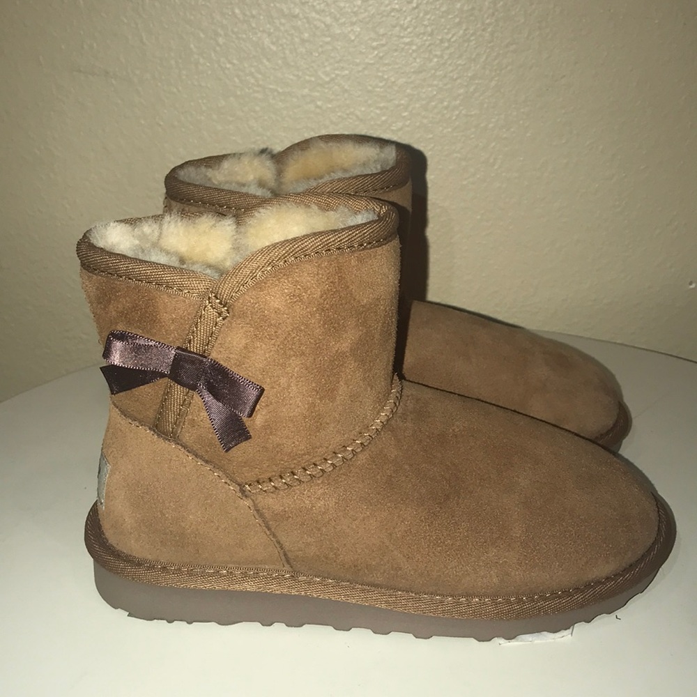 Girls ugg boots